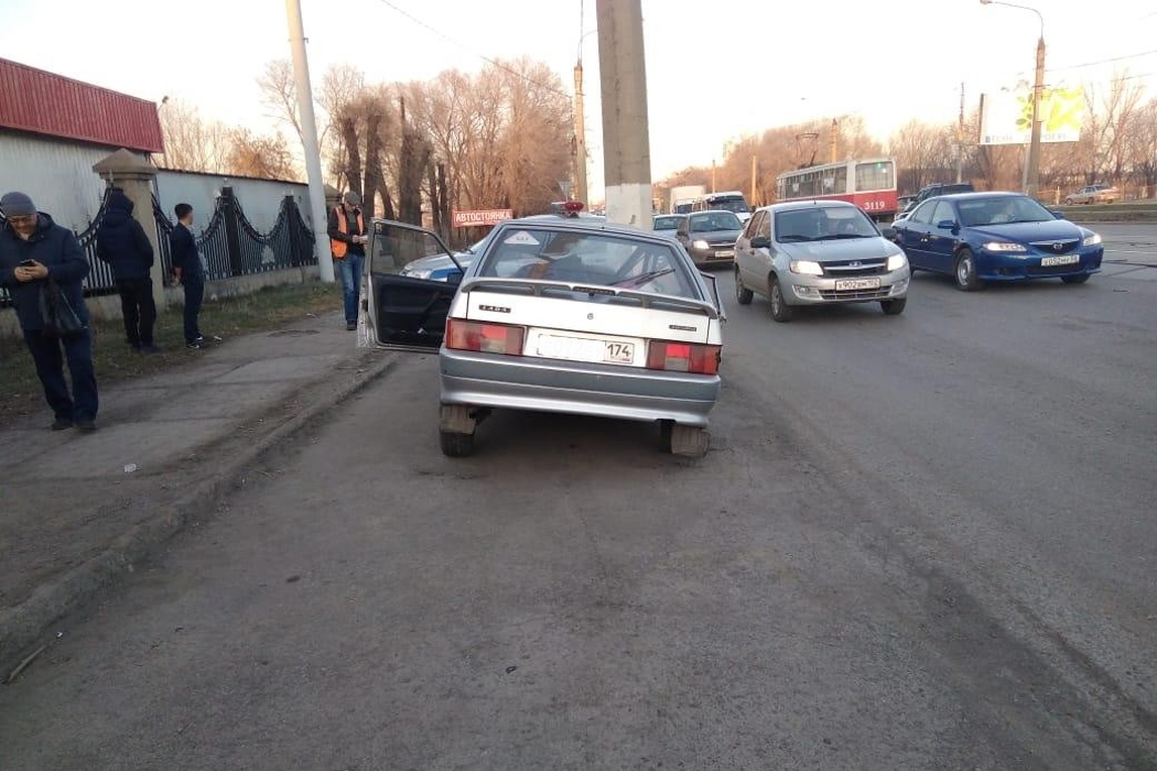 В Магнитогорске водитель ВАЗа погиб в ДТП, не уступив дорогу