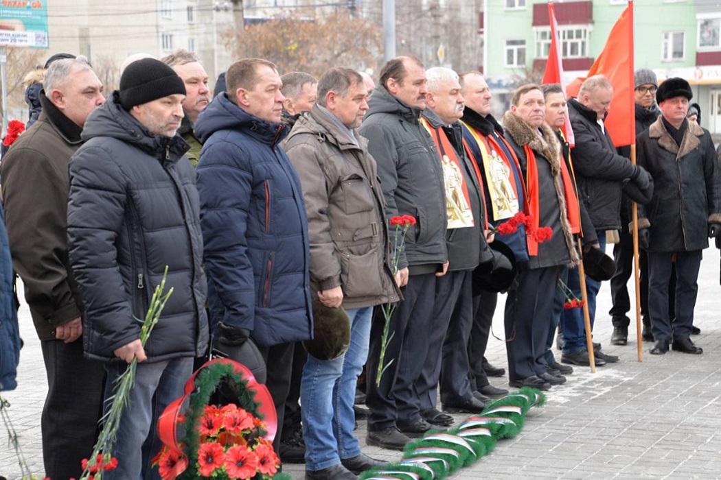Митинг в память о погибших солдатах в Афганистане
