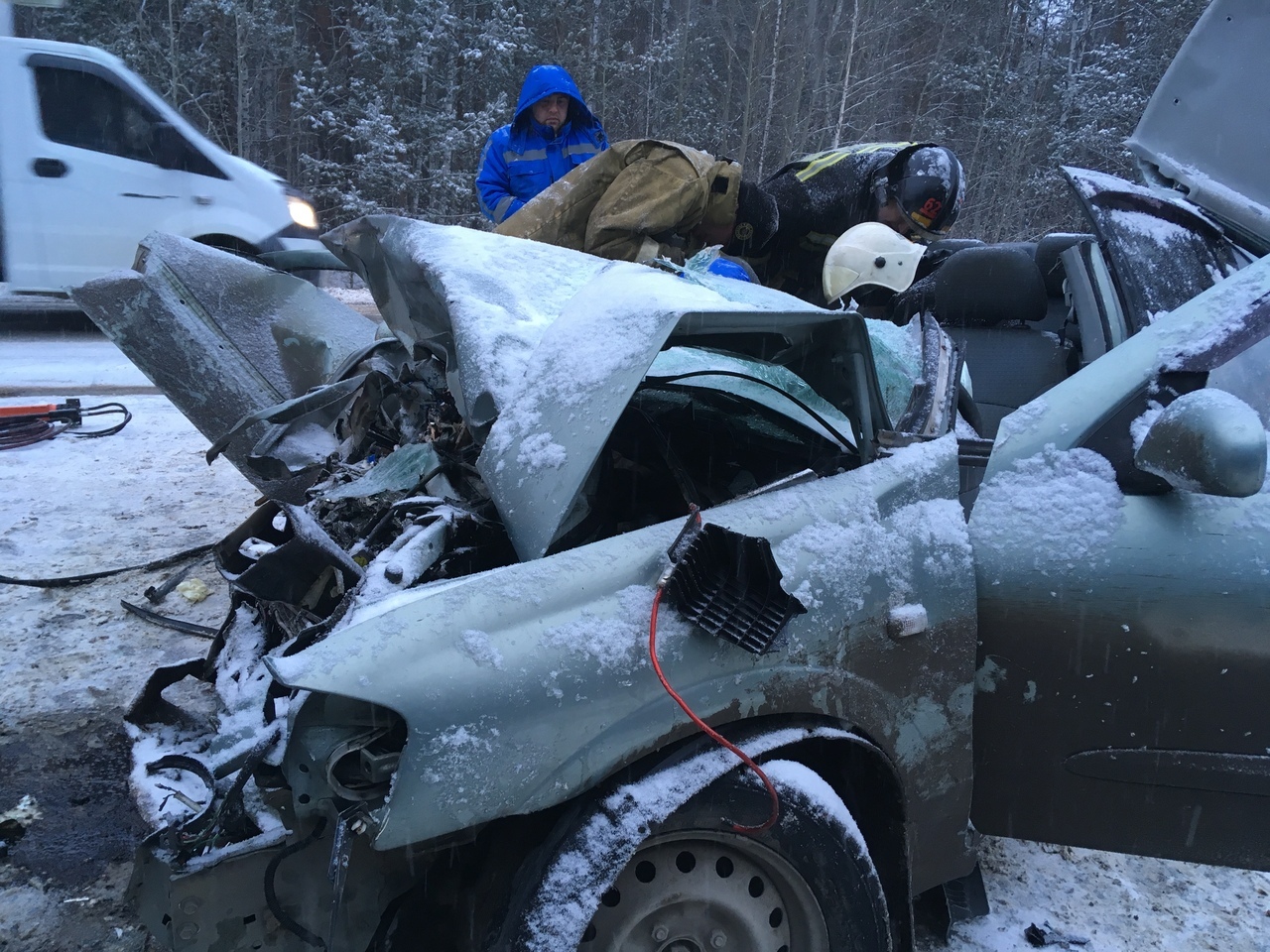 Ехали на обследование на Урале в ДТП пострадала беременная женщина