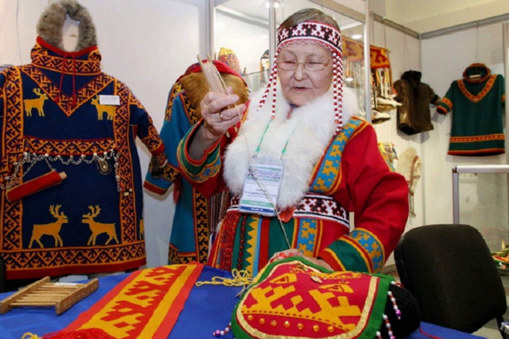 На Ямале хранитель фольклора лесных ненцев получила почётное звание