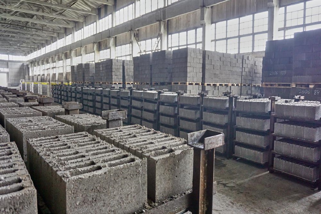 В Увате открылось производство керамзитобетонных блоков