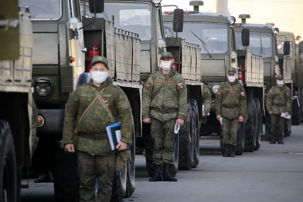 Свердловские военные провели операцию по дезинфекции 34 соцобъектов