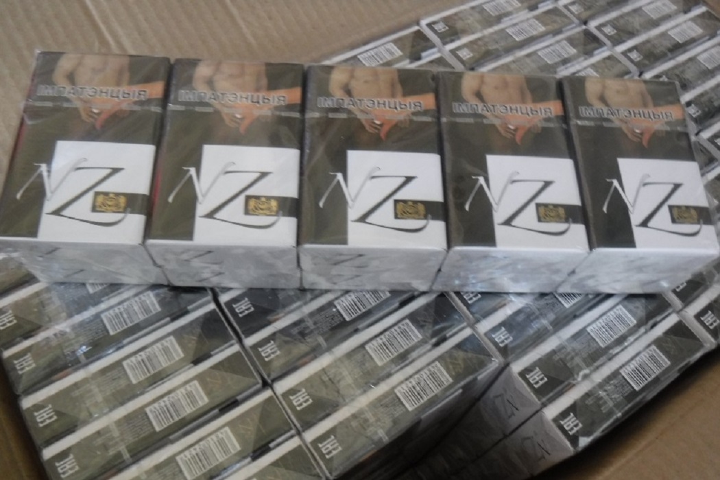 Тюменская таможня пресекла вывоз более 22 тысяч пачек безакцизных сигарет