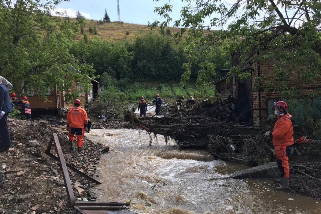 В Нижних Сергах из подтопленных домов откачано 57 300 кубометров воды