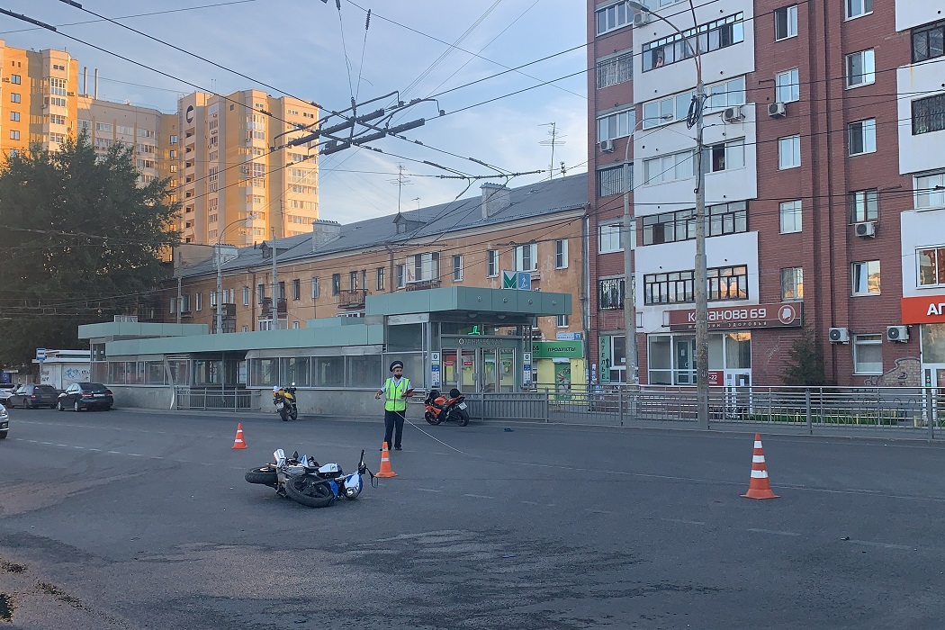 В Екатеринбурге произошло смертельное ДТП с участием мотоциклов