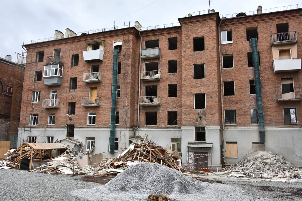 В Екатеринбурге сносят дом для строительства зала филармонии