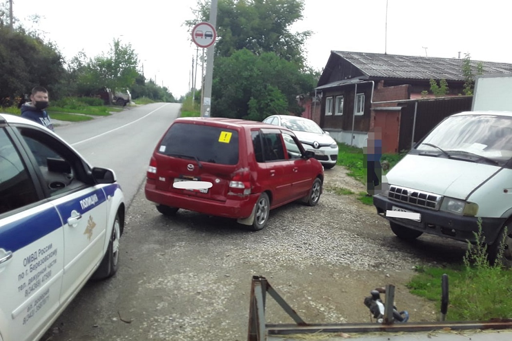 На Урале 10-летний мальчик угнал автомобиль Mazda