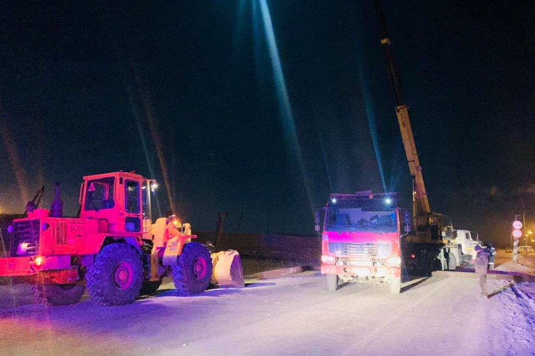 На Урале восстанавливают снесённый грузовиком газопровод