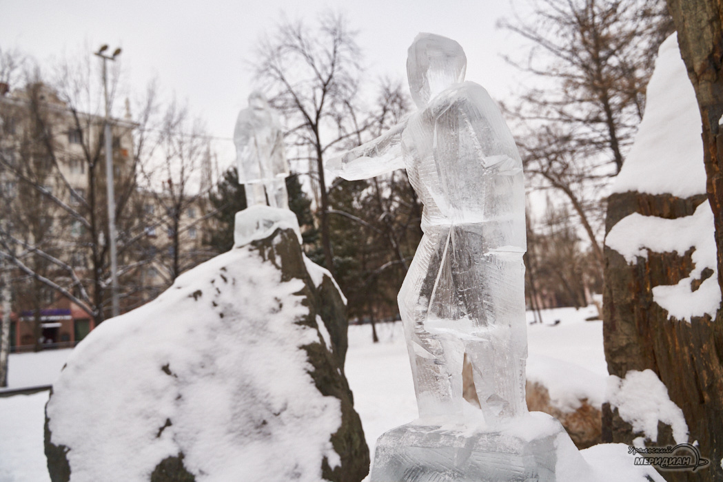 Вожди пролетариата ледовые скульптуры исторический сквер Екатеринбург