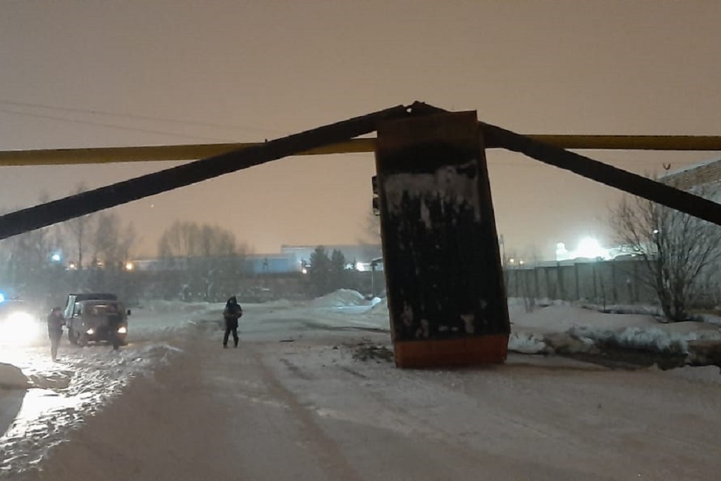 На Урале самосвал повредил газопровод и оставил без газа 140 частных домов