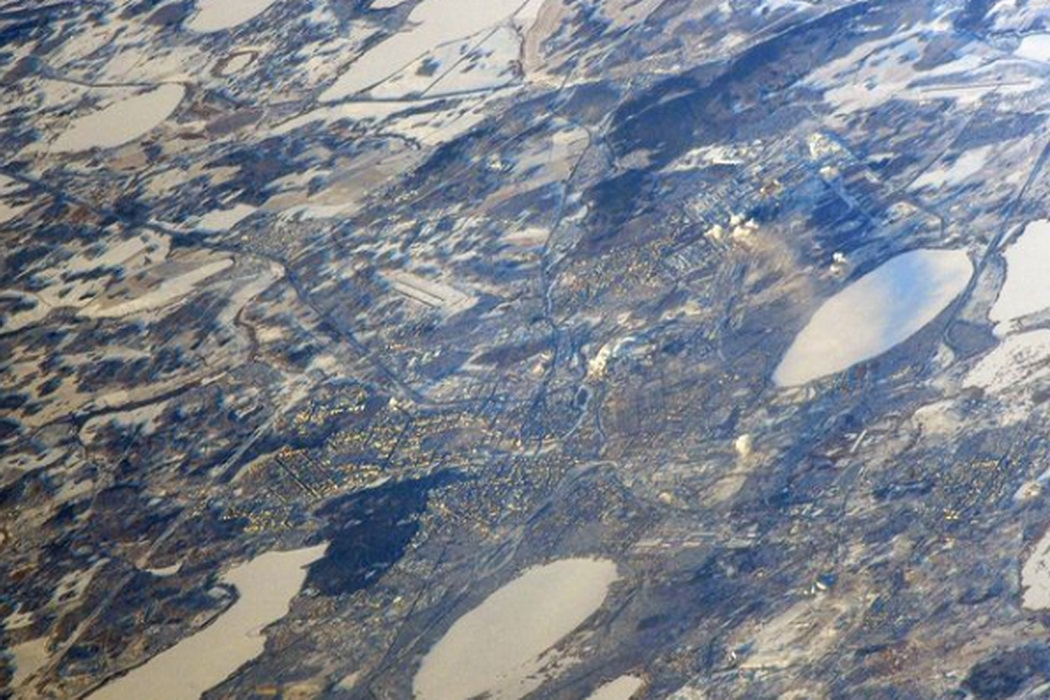 Новогодний Челябинск сфотографировал космонавт с борта МКС