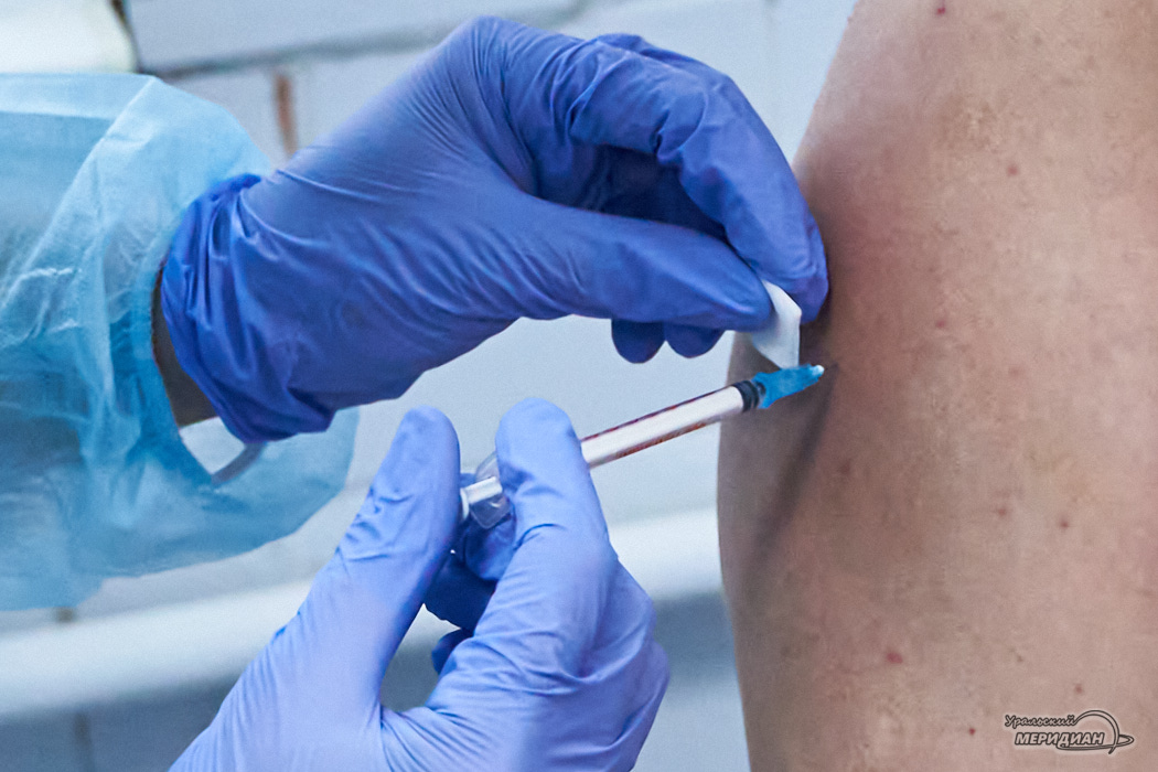 В Екатеринбурге вакцинацию от коронавируса будут проводить 14 больниц