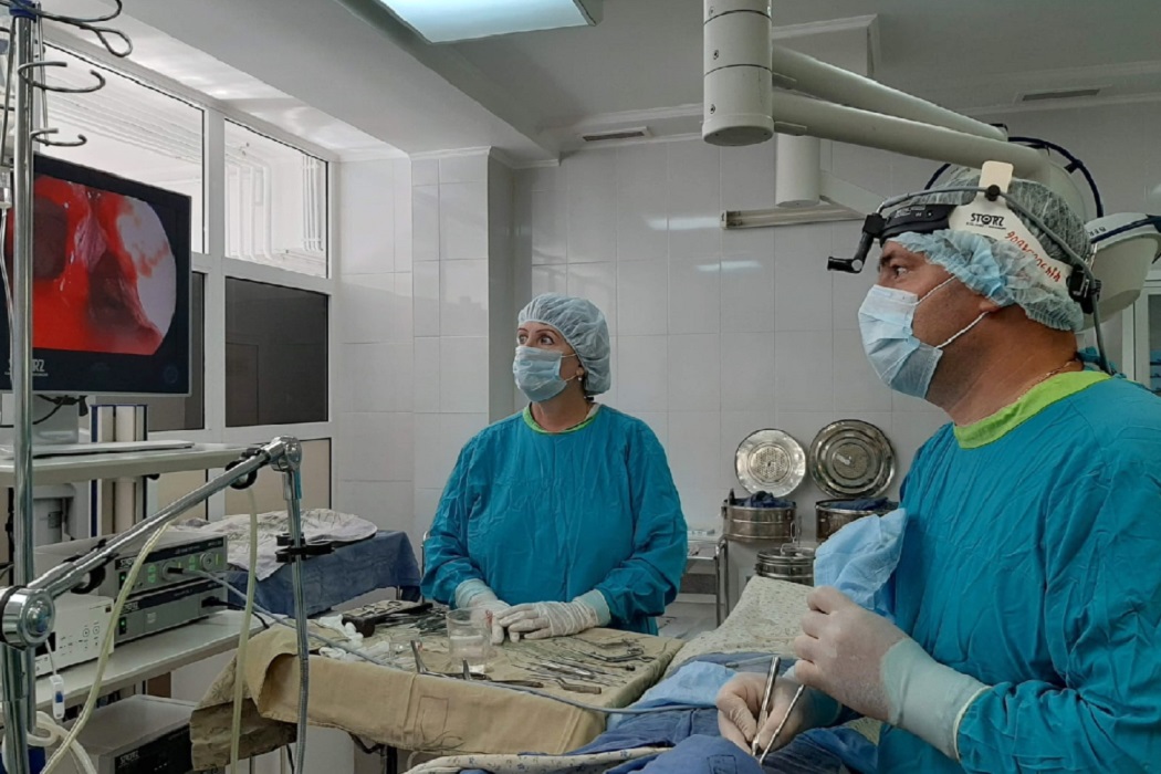 Тюменские врачи избавили пациентку от редкой опухоли в носу 1