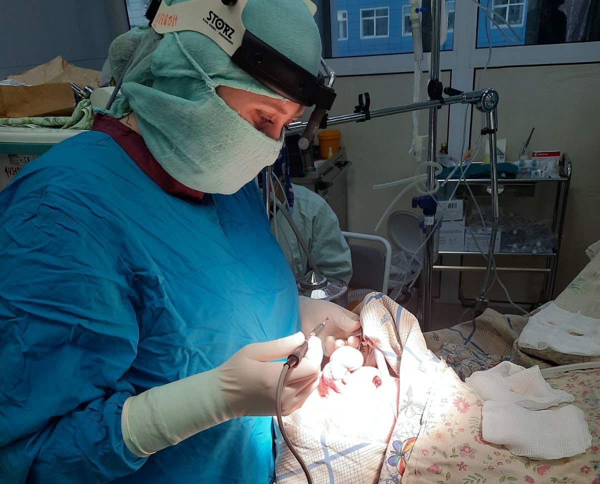 В Тюмени врачи удалили пациенту второй нос 1