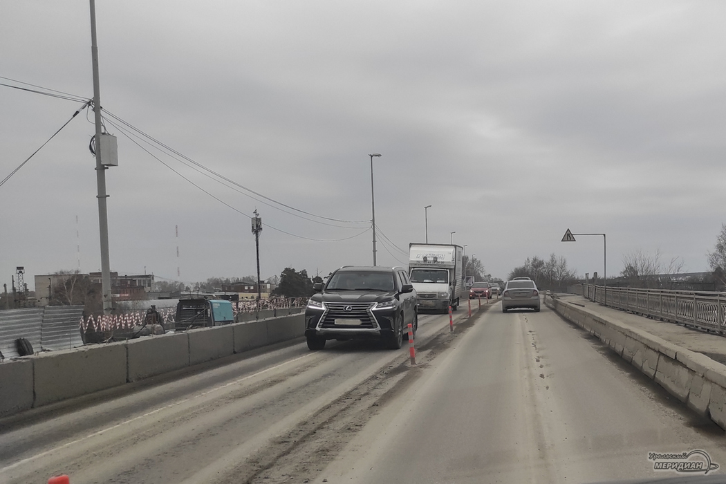 Мэр Екатеринбурга и губернатор открыли Блюхеровский мост раньше срока
