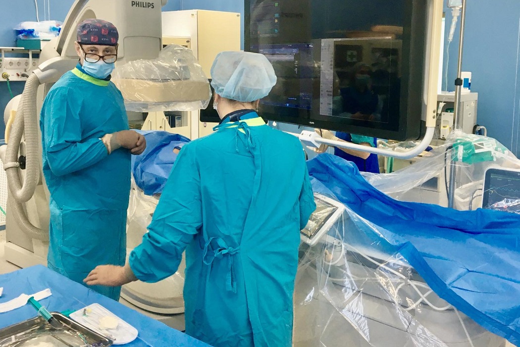 Тюменские онкологи впервые провели стентирование верхней полой вены