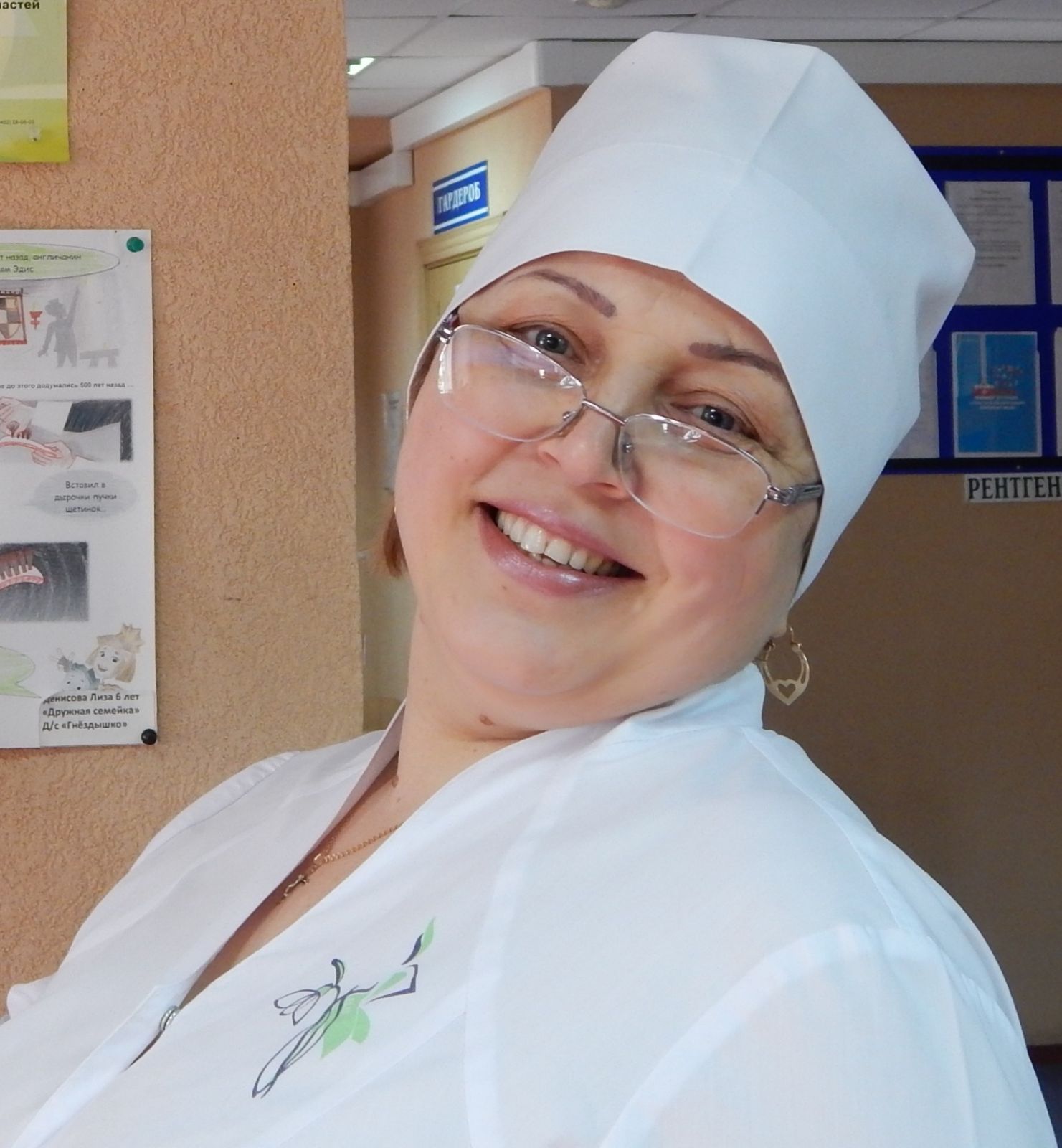 В Ишимской стоматологии медсестры работают по 40 лет