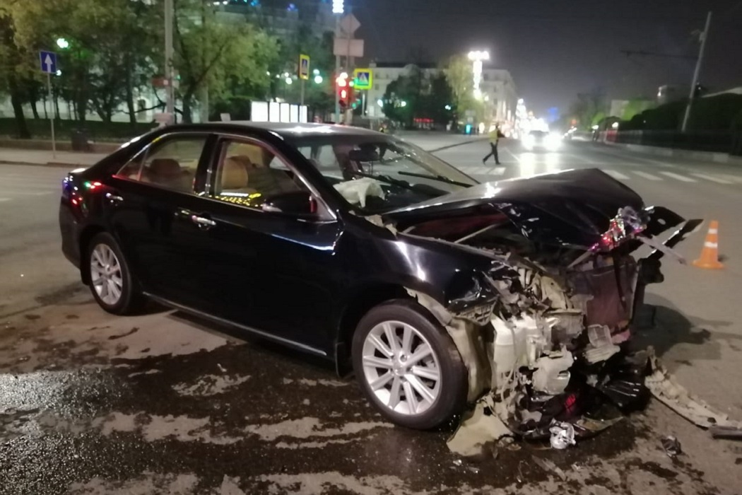 Сбивший 6 пешеходов у Оперного в Екатеринбурге водитель SEAT был пьян