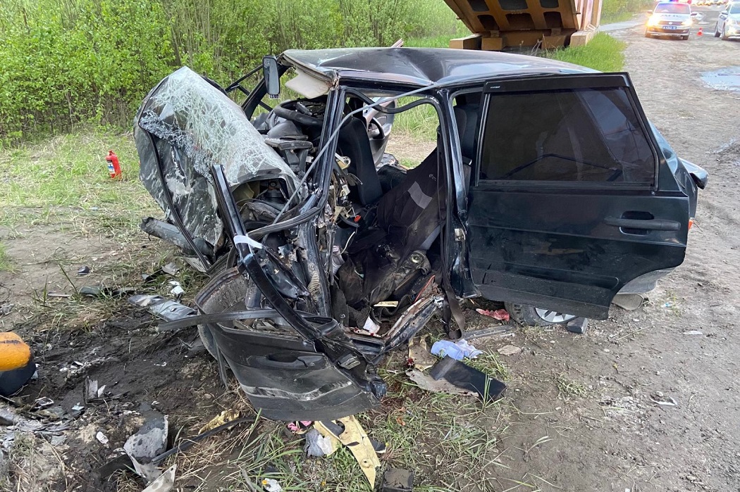 Молодой водитель погиб в страшном ДТП в Сургуте