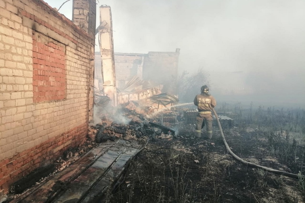 В Артёмовском округе ликвидировано горение на 1,5 га бывшего леспромхоза