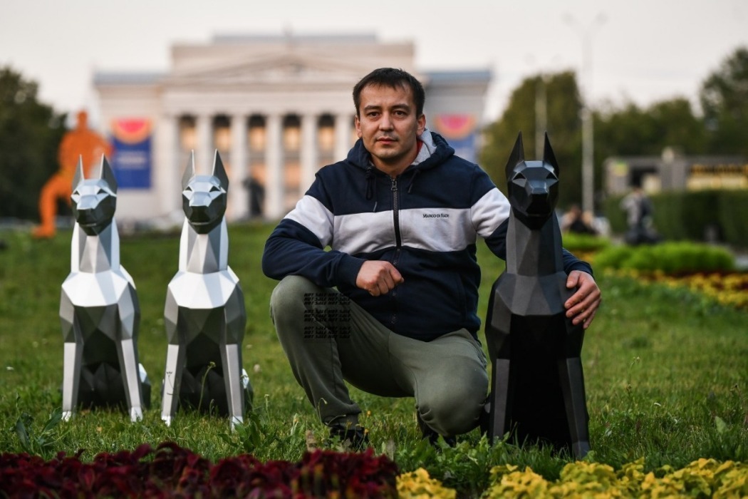 Сварщик, сделавший макет коронавируса, придумает брутальный арт-объект для Екатеринбурга
