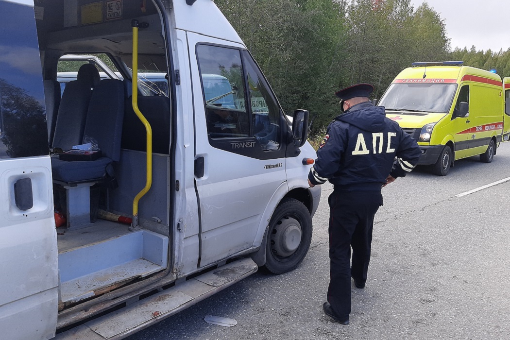 В ДТП под Кировградом пострадал 11-летний пассажир автобуса Ford Transit