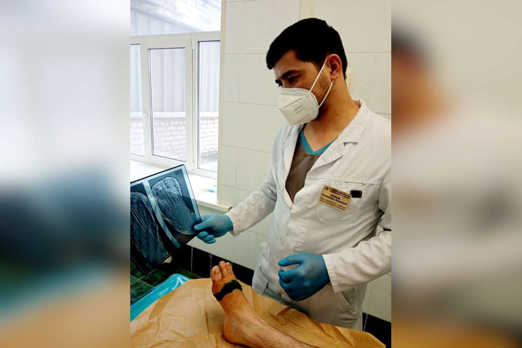 В Тюменской области врач пришил пациенту ампутированную стопу