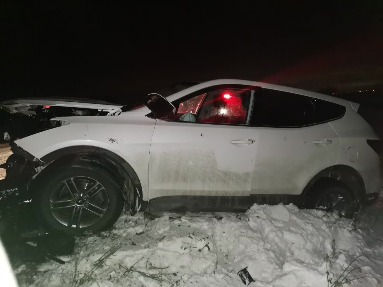 Два человека погибли в ДТП на трассе Сургут-Салехард 3