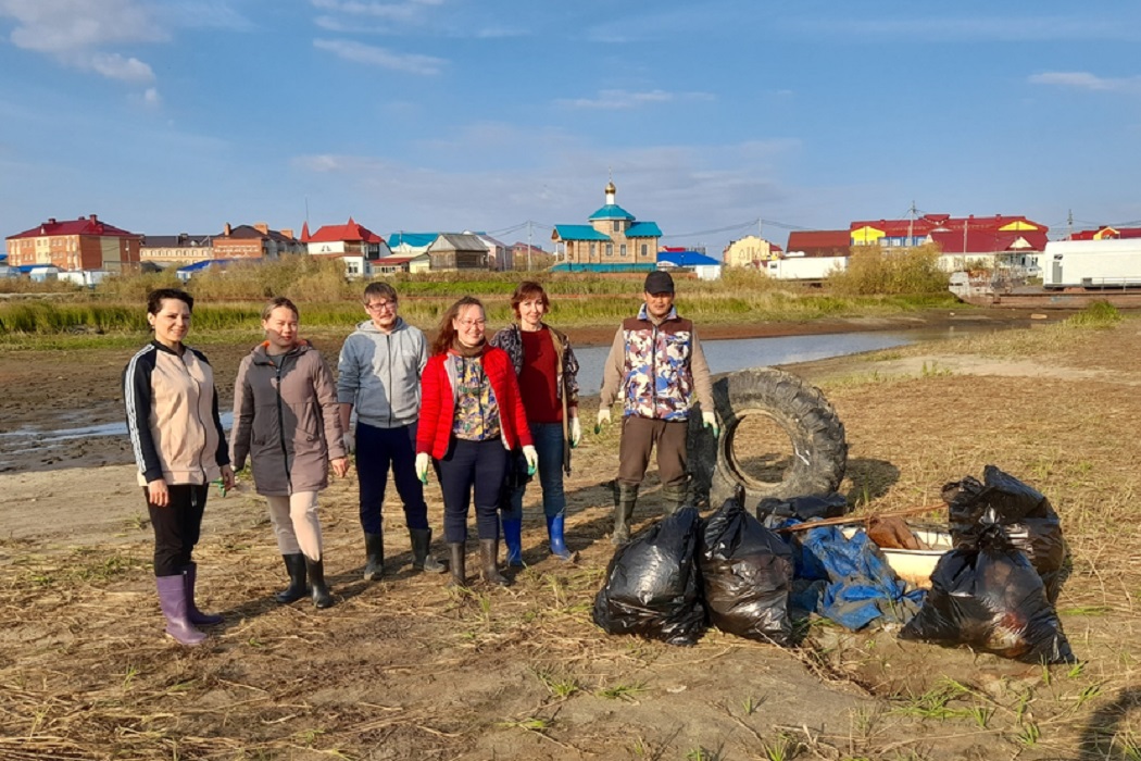 На Ямале добровольцы очистили от мусора 77 километров берега 1