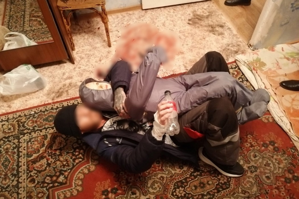 Житель Краснотурьинска насмерть заколол 45-летнего собутыльника из-за обиды
