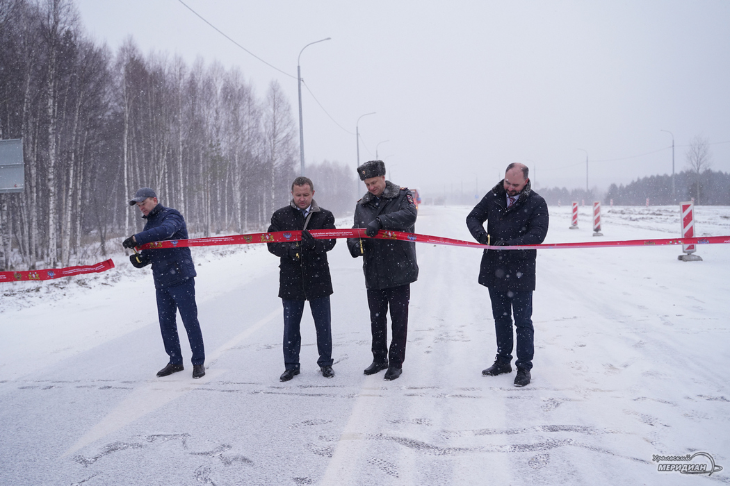 Дорожники открыли движение на участке федеральной трассы Р-242 Пермь — Екатеринбург