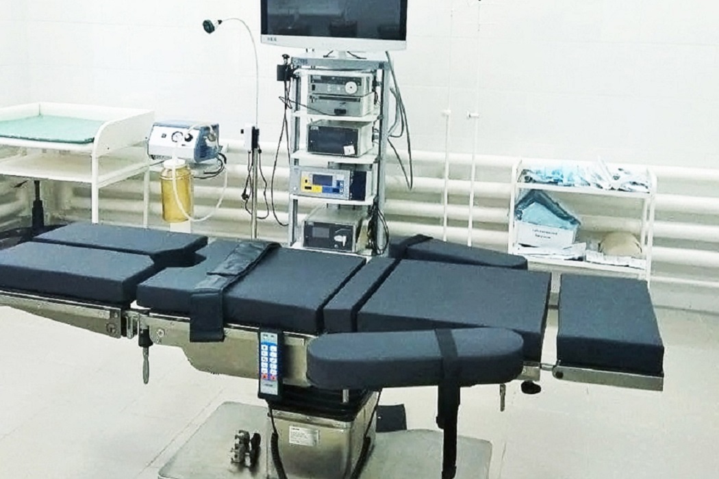 В нижнетавдинскую больницу поступил современный операционный стол 1