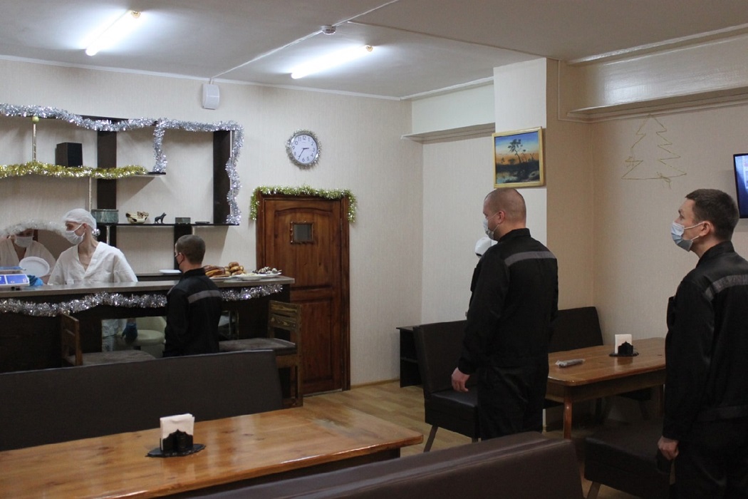 В кафе ИК-2 Екатеринбурга осужденным предложат новогоднее меню
