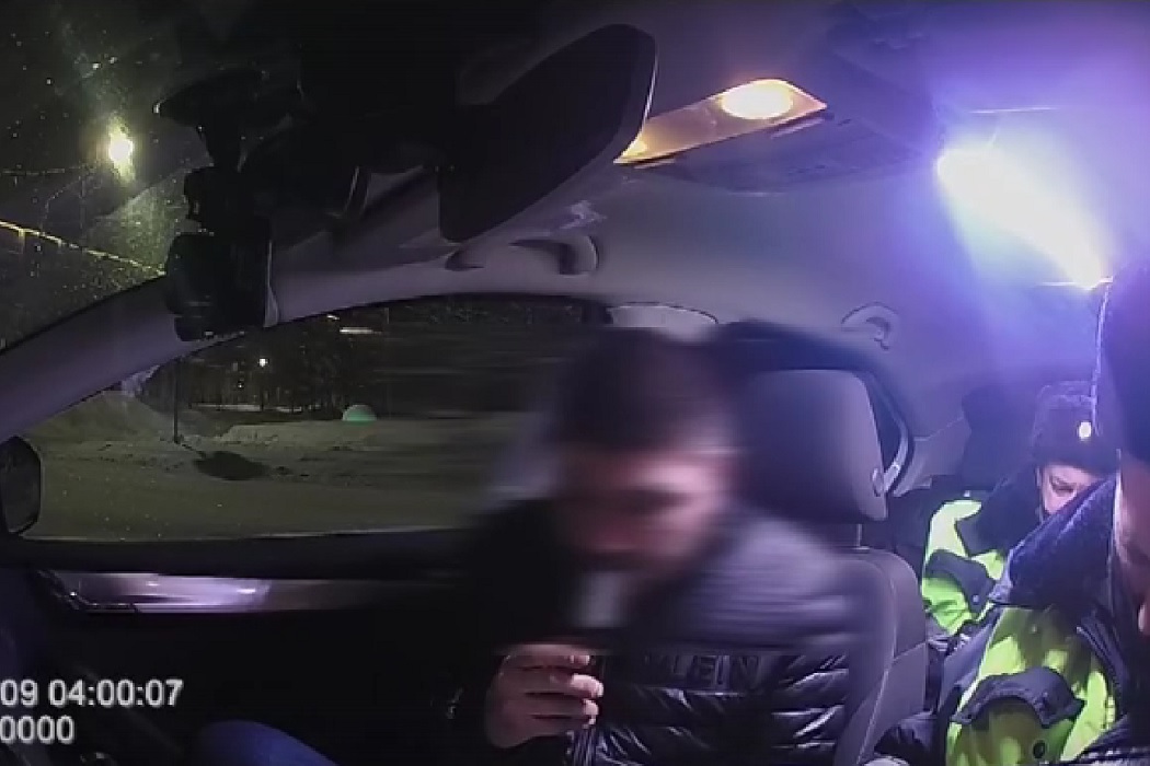 Автоинспекторы Когалыма задержали иностранца, более 6 лет находившегося в федеральном розыске