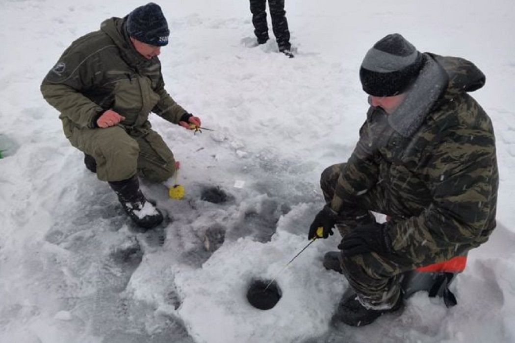 В Тюмени прошел турнир по зимней рыбалке между росгвардейцами