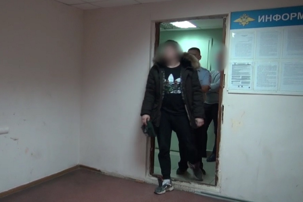 В Тюмени сотрудники ГИБДД задержали двух парней с наркотиками 1