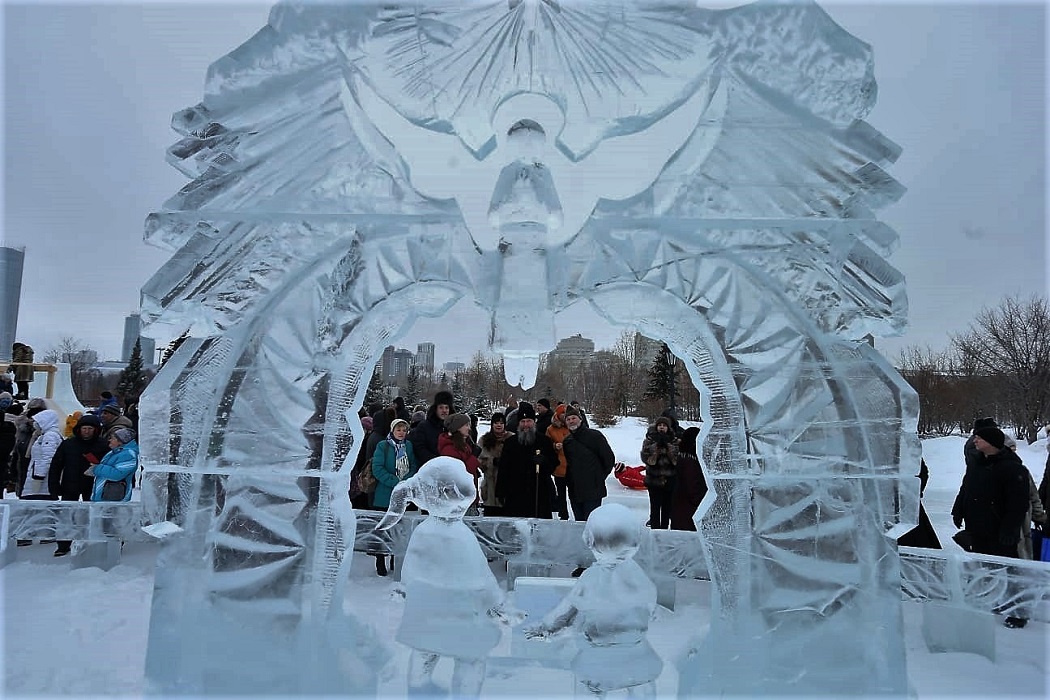 В Екатеринбурге выбраны победители фестиваля ледовых скульптур у Храма на Крови