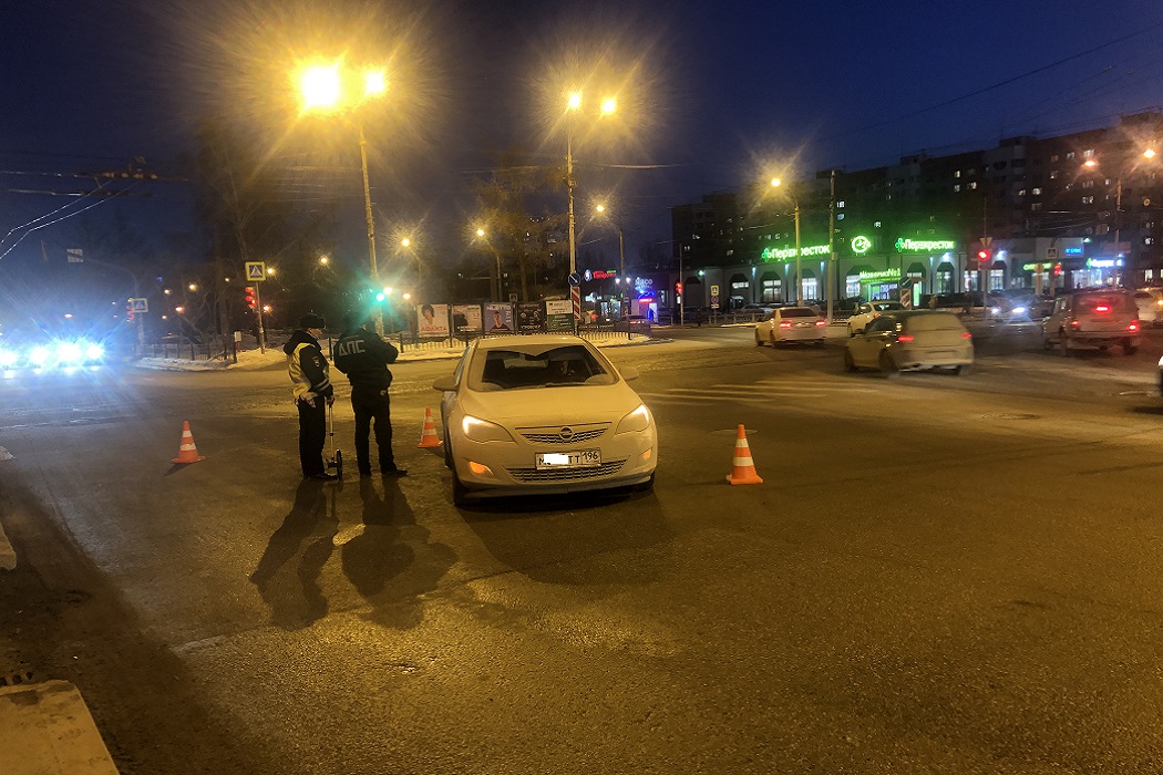 В ДТП на Белореченской в Екатеринбурге Opel сбил четырёхлетнего мальчика