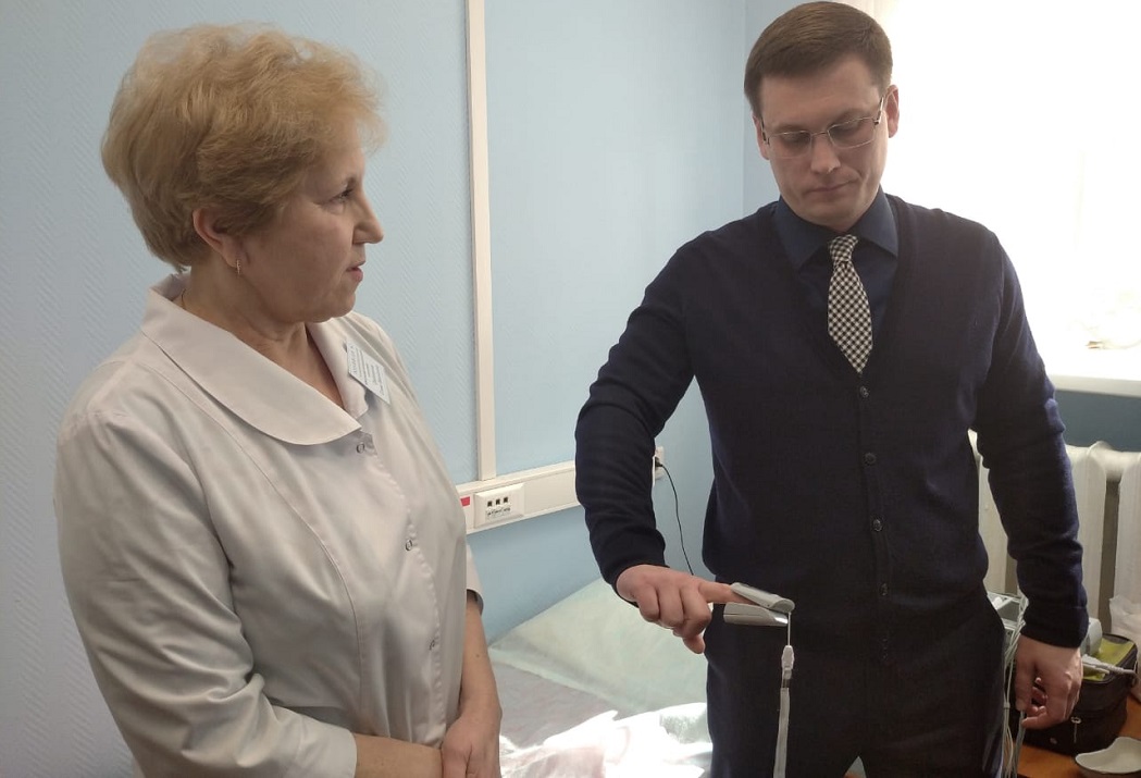 Депутат медфракции Михаил Вечкензин помог оборудовать кабинет диспансеризации в Екатеринбурге