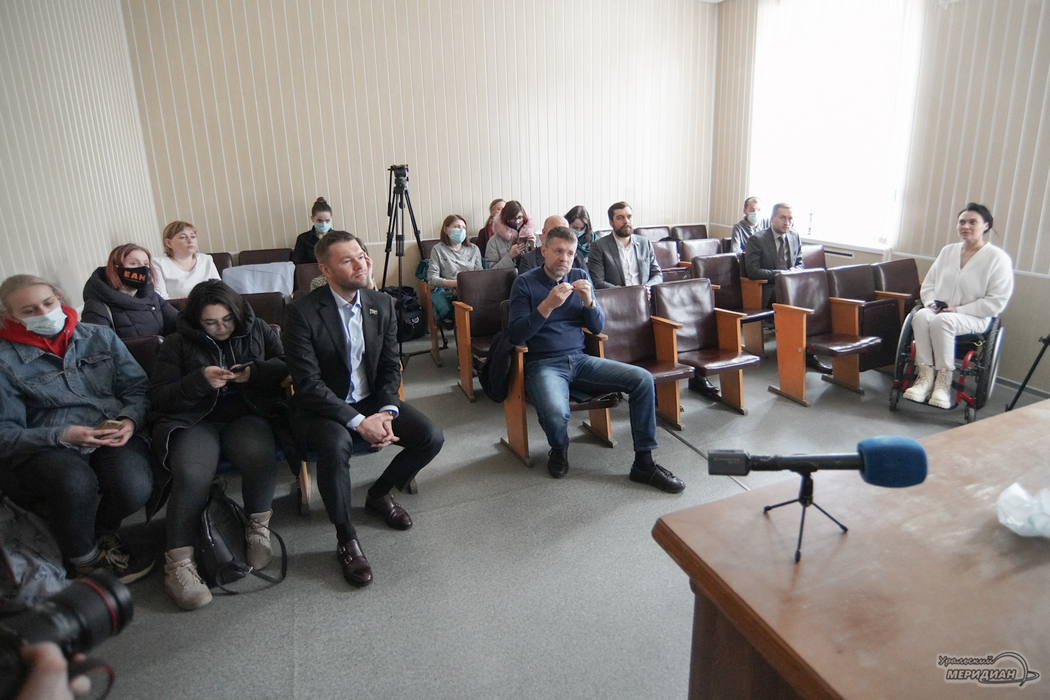 Екатеринбургские депутаты начнут проводить диспансеризацию горожан во дворах и ТЦ