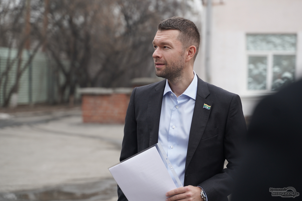 Екатеринбургские депутаты начнут проводить диспансеризацию горожан во дворах и ТЦ