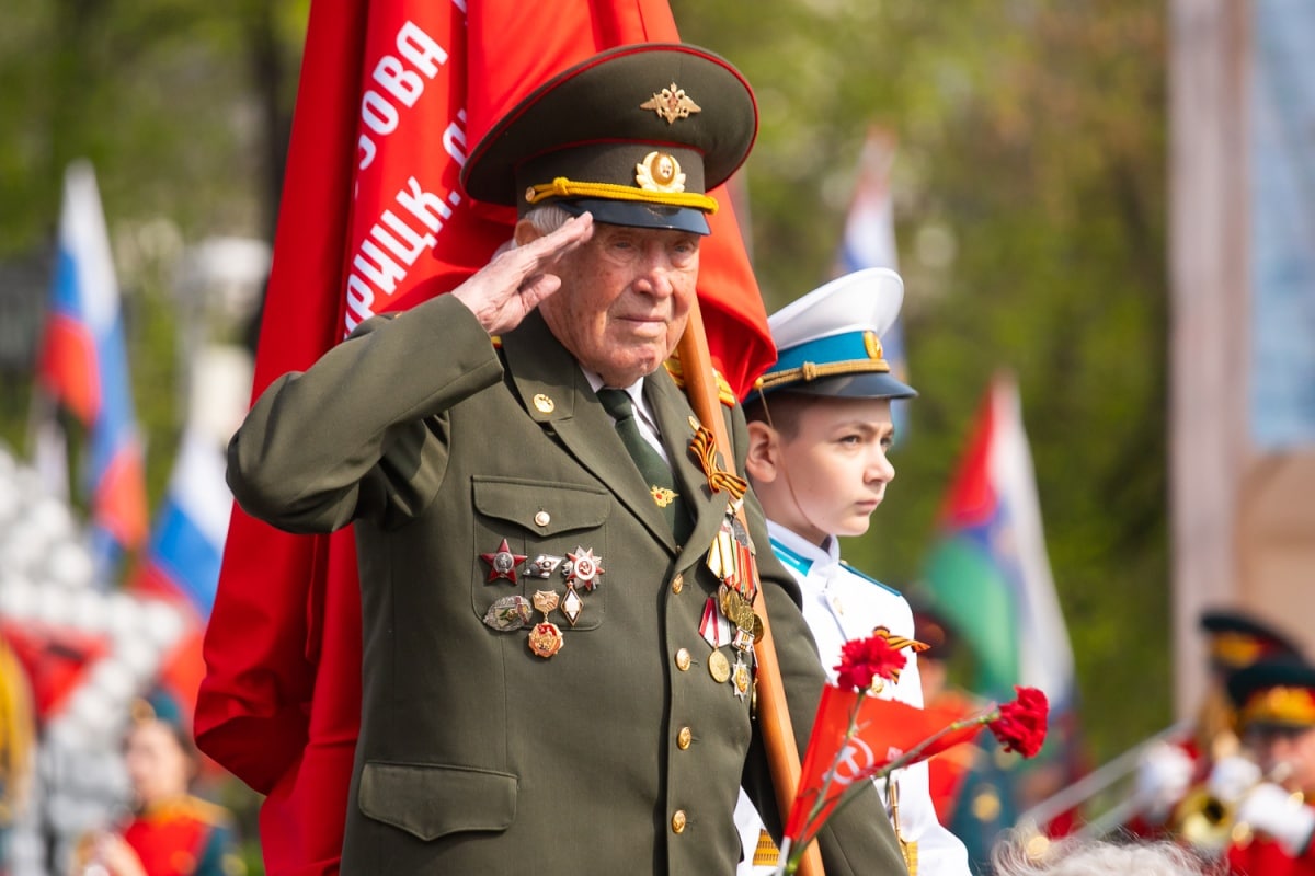 В День Победы в городах и сёлах Тюменской области пройдёт «Бессмертный полк» 1