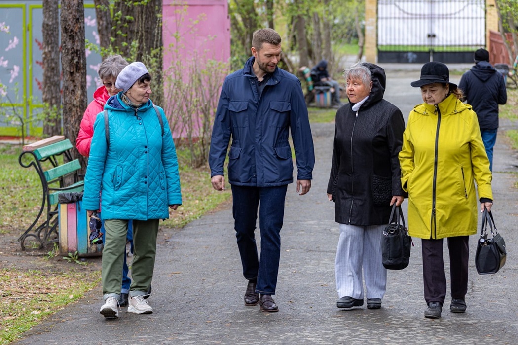 В Екатеринбурге развернулась борьба политиков за благоустройство двух парков
