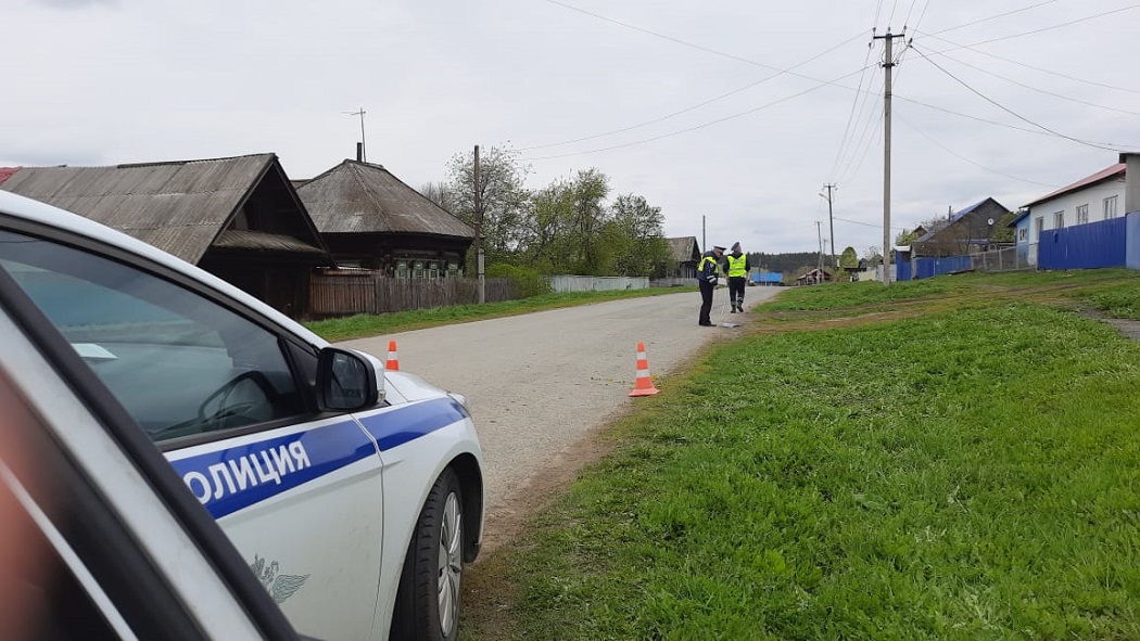 В Свердловской области пьяный водитель сбил 10-летнюю девочку и скрылся