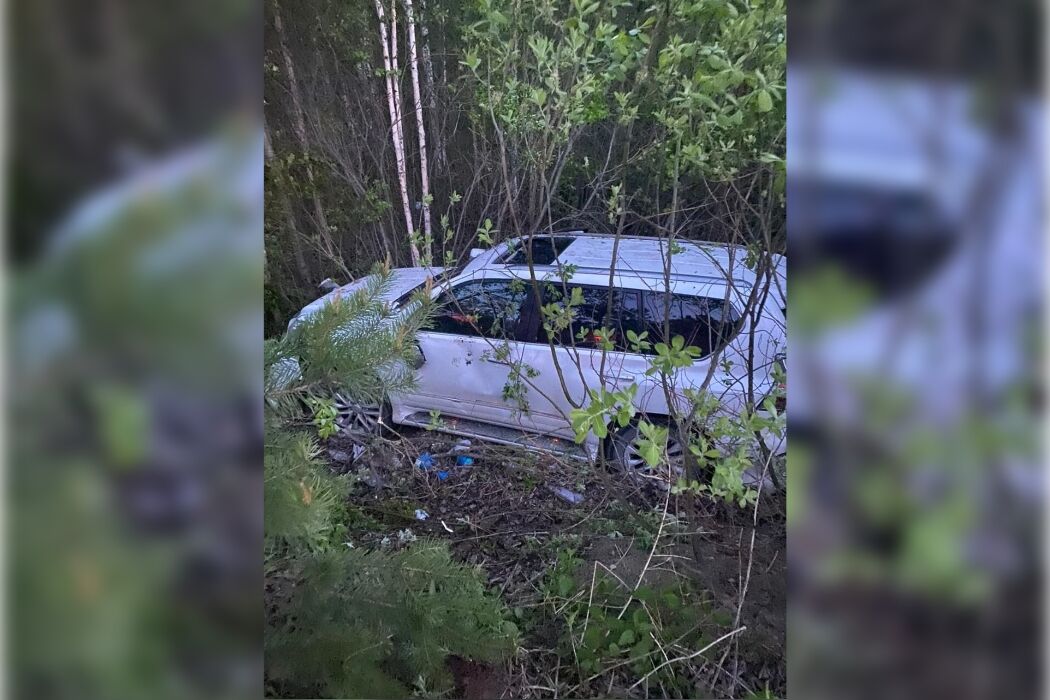 Под Екатеринбургом полицейские в погоне за водителем Lexus применили оружие