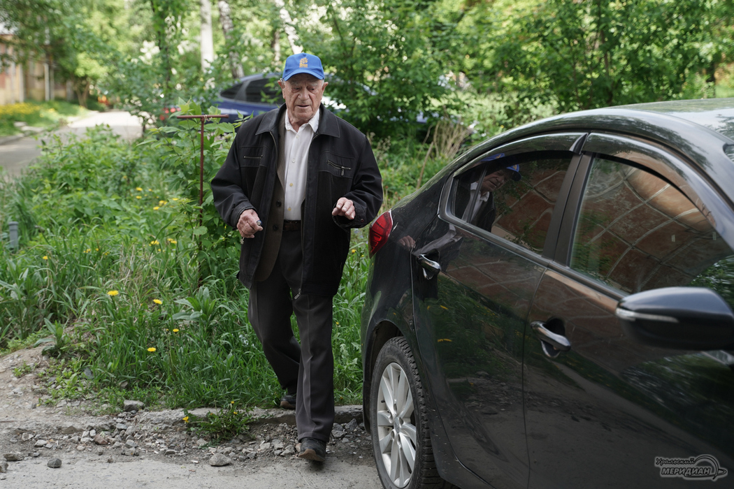 94-летний ветеран войны рассказал о поездках на бесплатном такси в Екатеринбурге