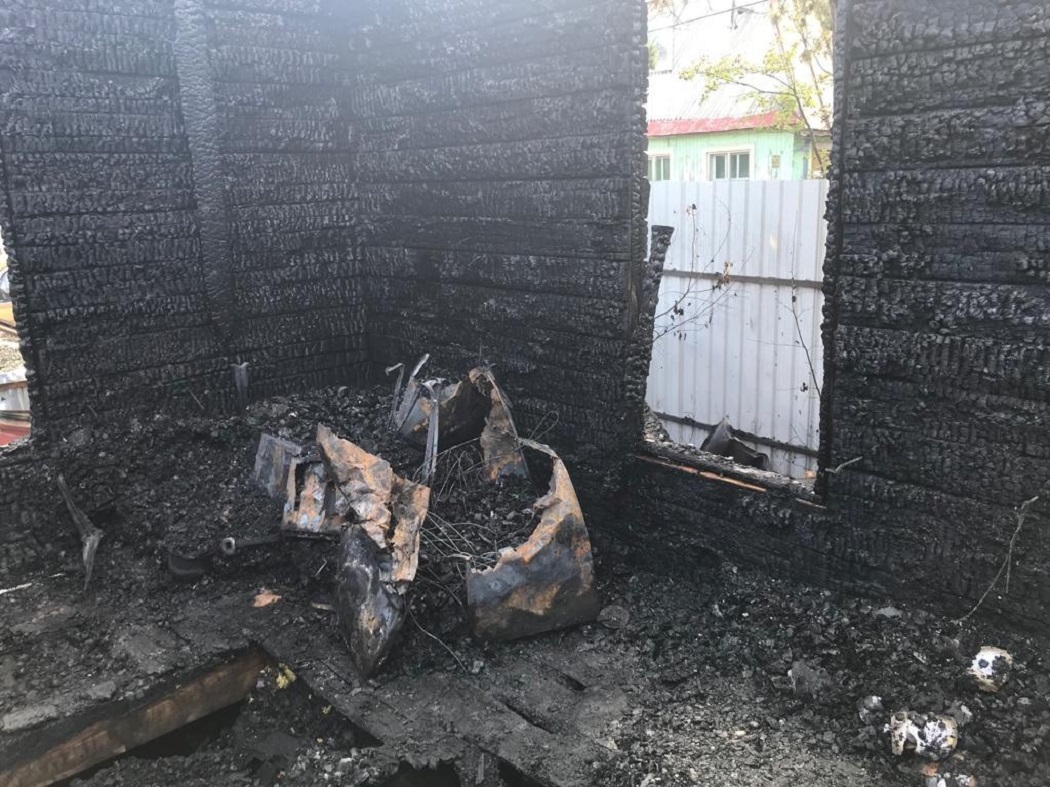 Четырехлетняя девочка погибла при пожаре в СНТ «Пластик» под Екатеринбургом