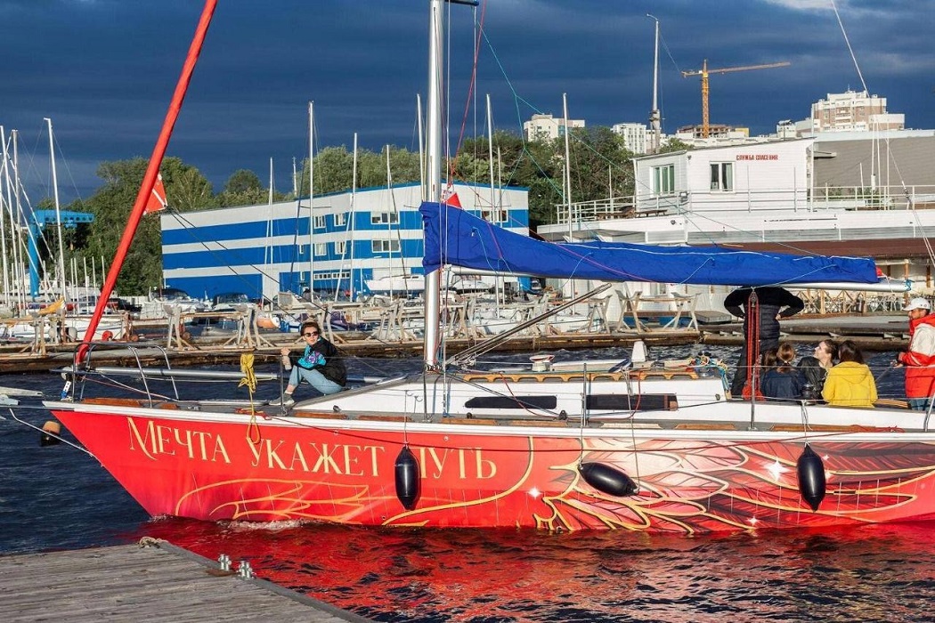 Титановая яхта может отправиться в кругосветное путешествие из Екатеринбурга
