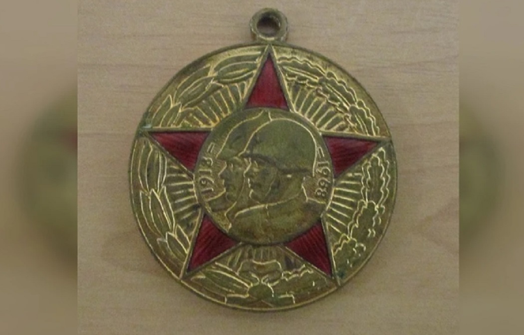 Таможенники пресекли вывоз советских медалей из Екатеринбурга в Китай