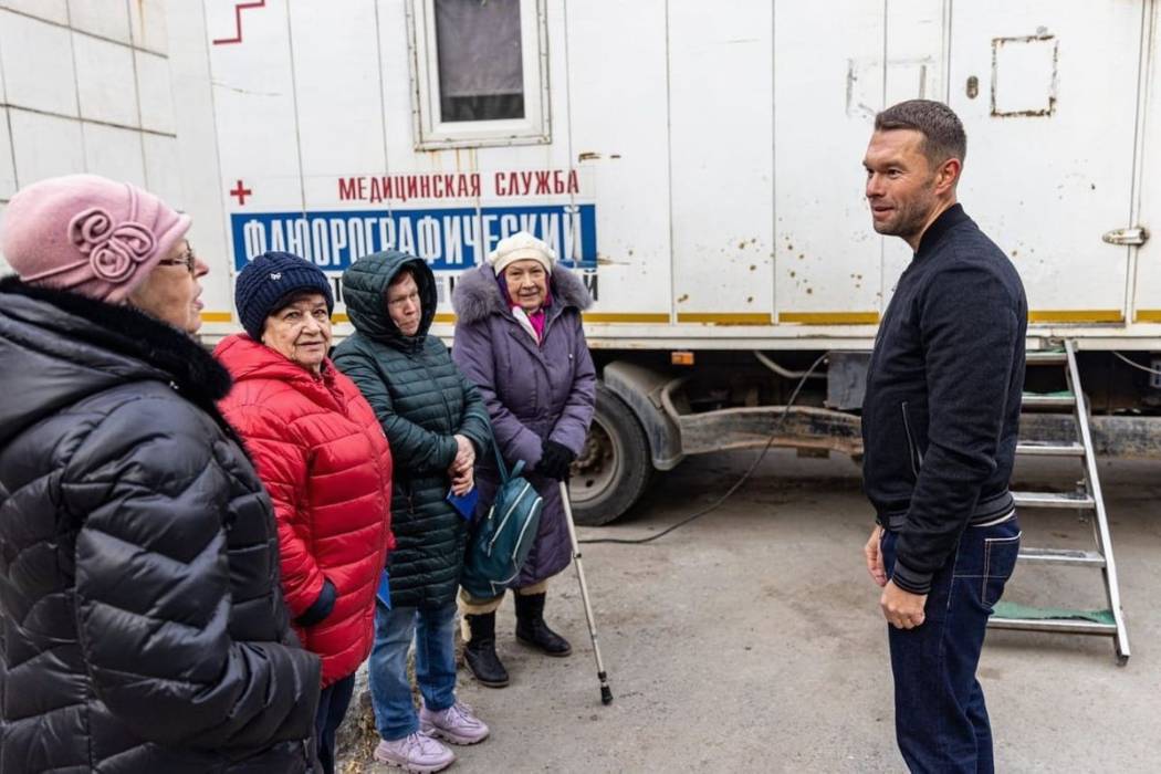 Депутаты медицинской фракции гордумы продолжают помогать больницам, врачам и жителям Екатеринбурга